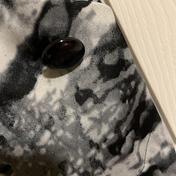 AGB sleeveless dress for women with pockets on the front. Size 14 - Picture 5 of 7